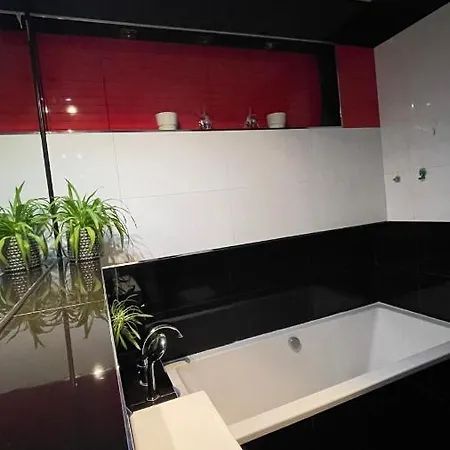 Centrum Grojecka 194 ホテル